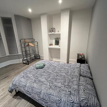 Super Central 2 Bed Flat Лондон Экстерьер фото