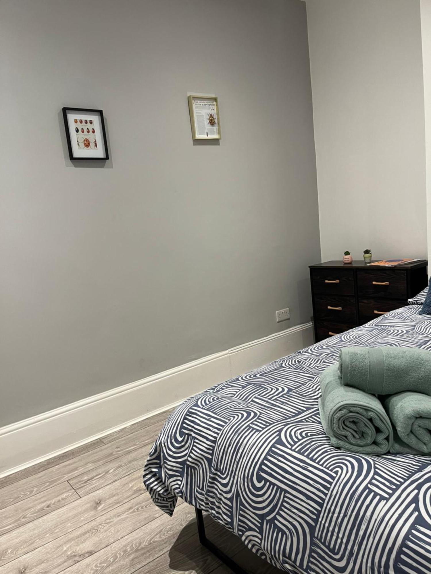 Super Central 2 Bed Flat Лондон Экстерьер фото